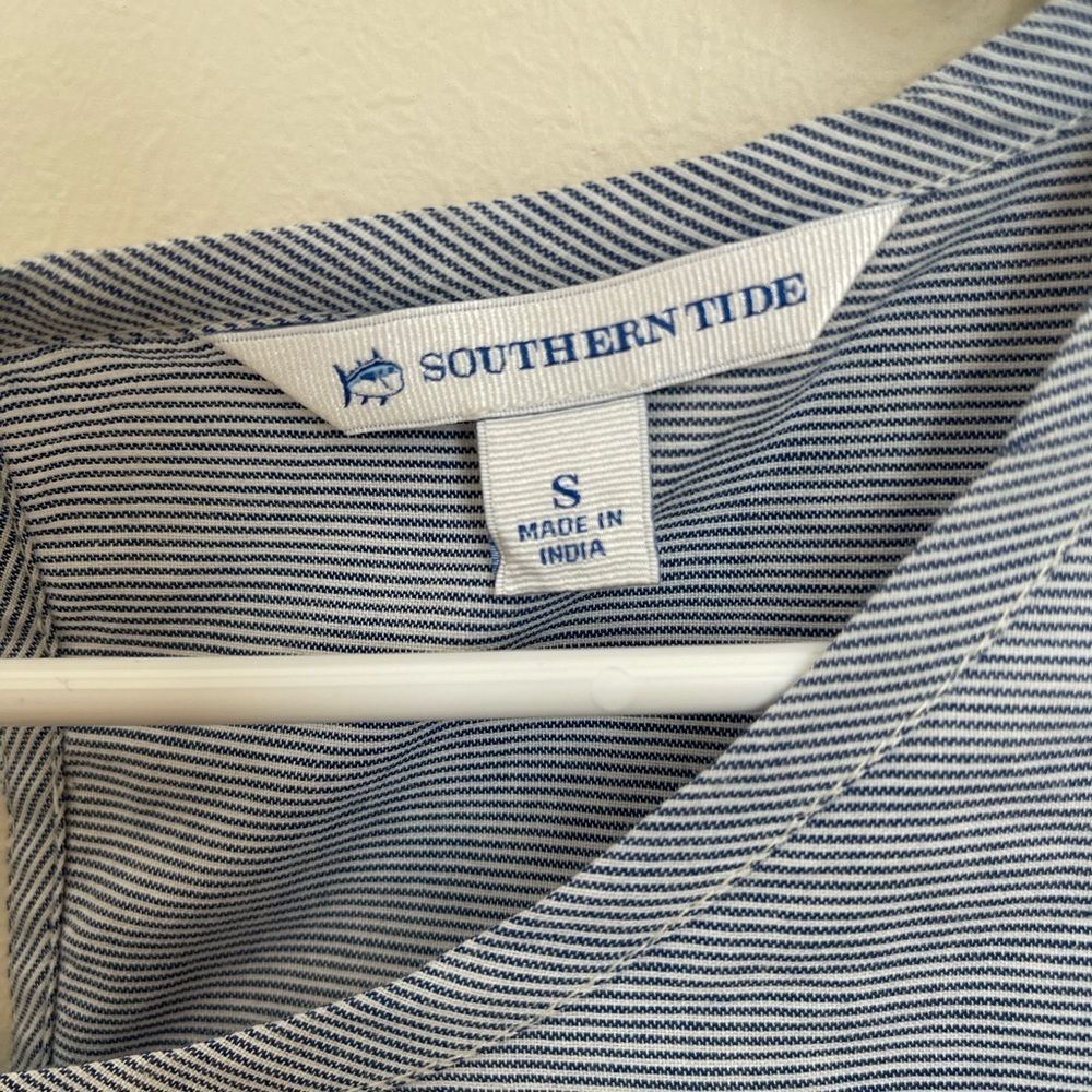 Blue and white blouse - Picture 2 of 3